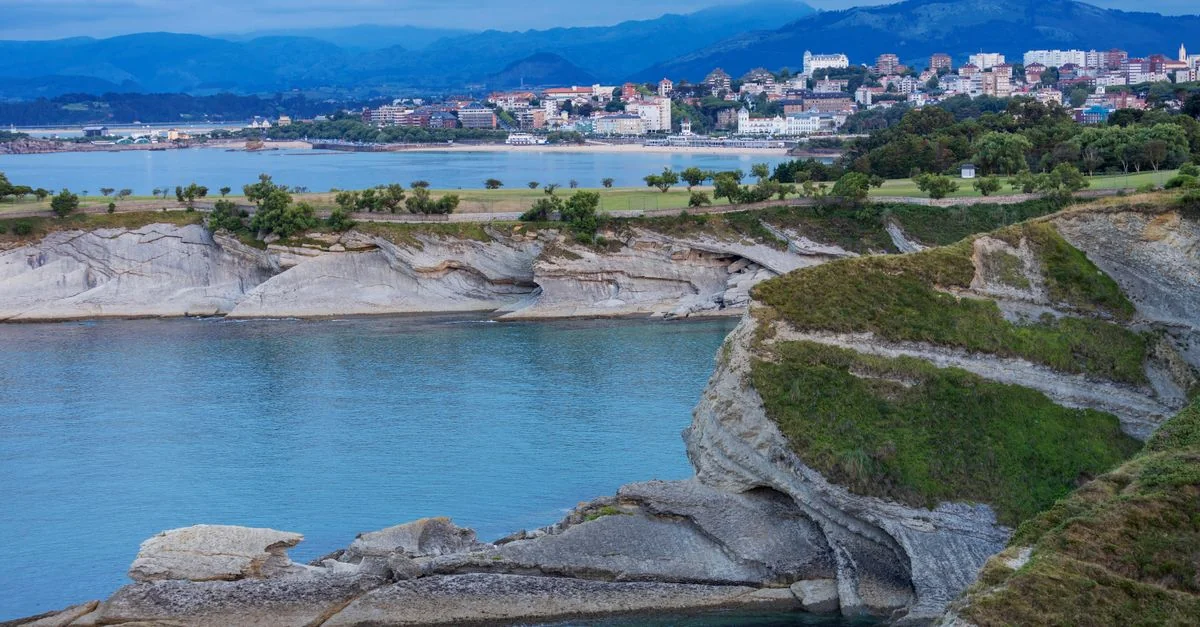 Navigating Your Journey from Vigo to Burgos