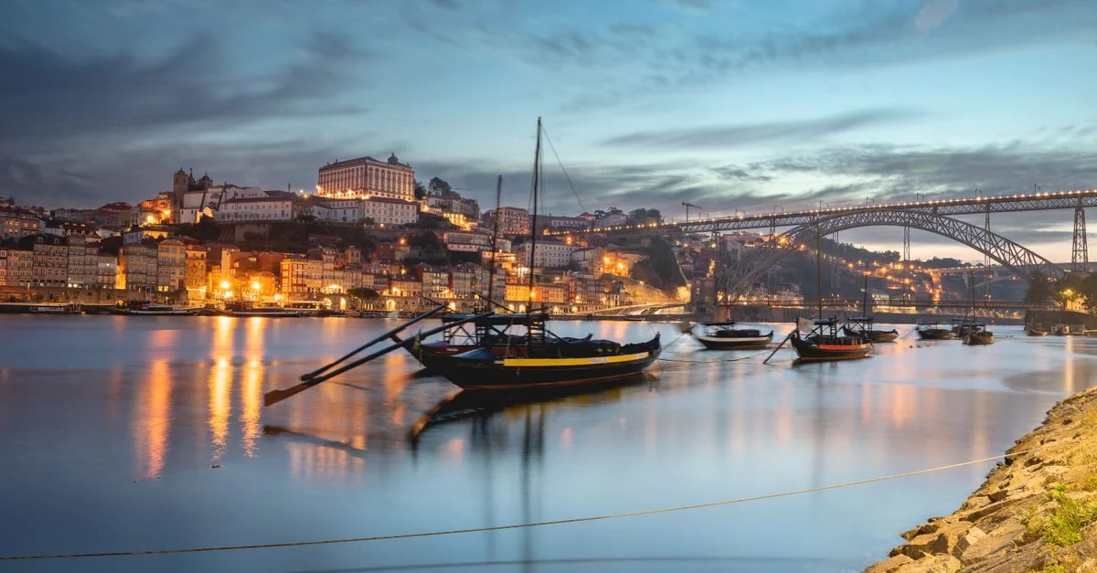 Navigating Your Journey from Vigo to Burgos