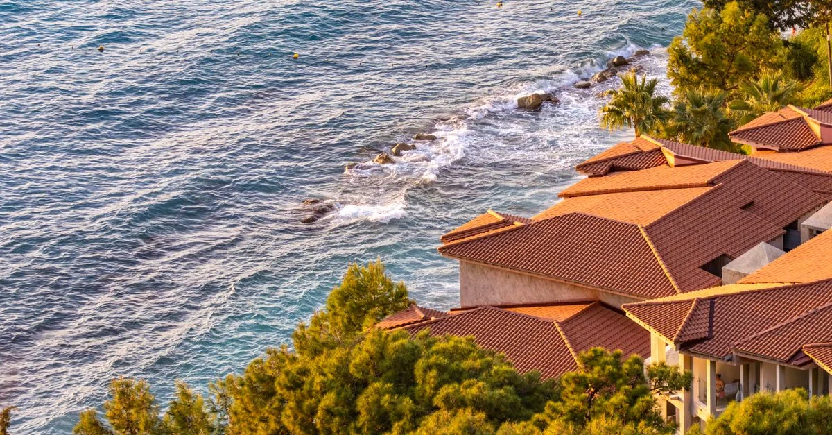 Villa Literno to Rome by Bus: A Budget Traveler&rsquo;s Guide