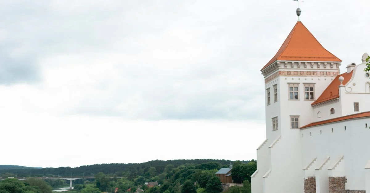 Photography Tours in Vilniaus apskritis: Best Photo Walks and Workshops