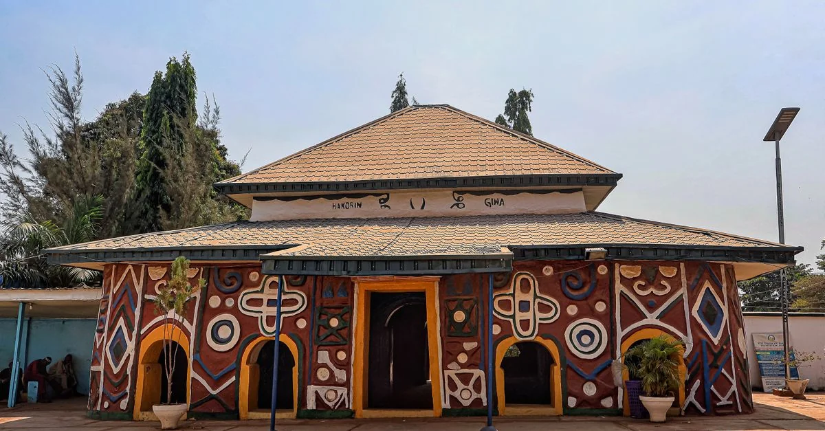 Guinea-Bissau Passport: Exploring the World with Ease