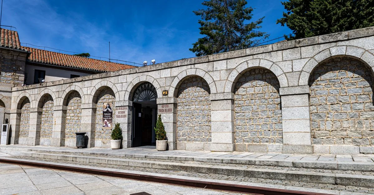Exploring the Scenic Route from Vitoria - Gasteiz to Valladolid