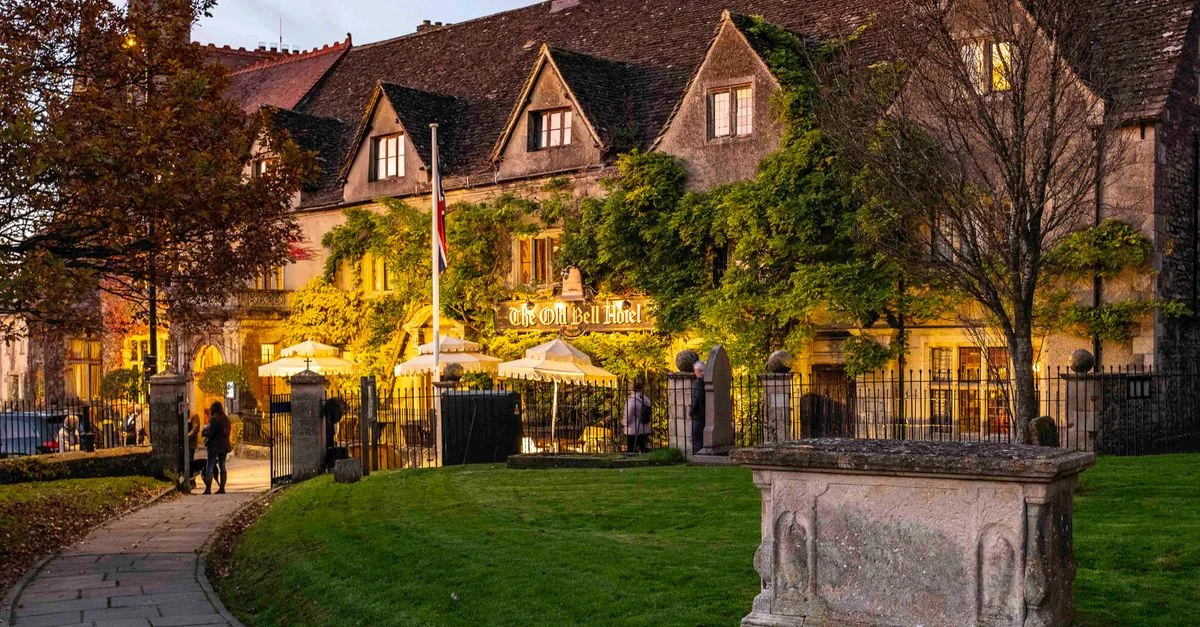 Exploring West Midlands on Foot: A Guide to Walking Tours