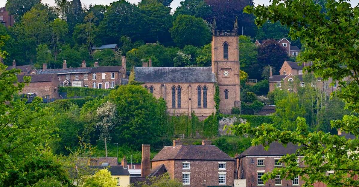 Traveling from Yeovil to London: A Practical Transport Route Guide