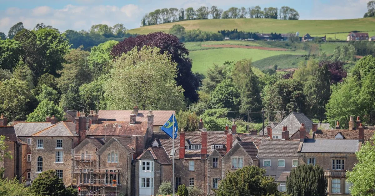 Traveling from Yeovil to London: A Practical Transport Route Guide