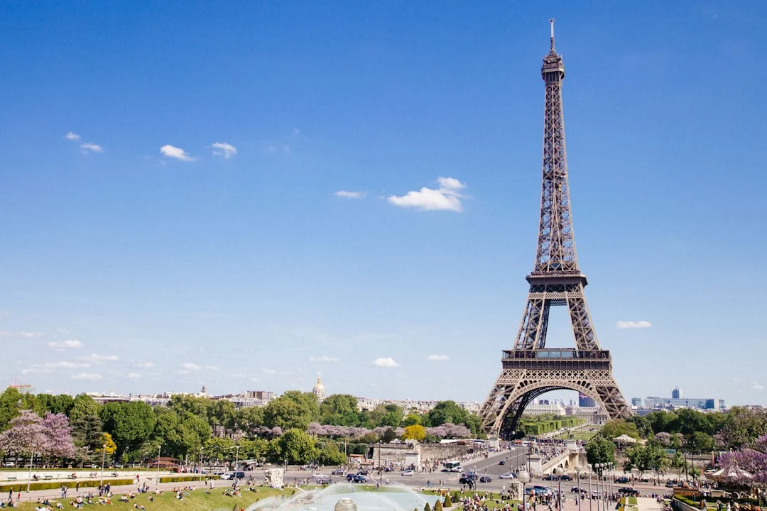 Yvelines Adventure Guide: Mountain Biking Tours with Prices and Tips