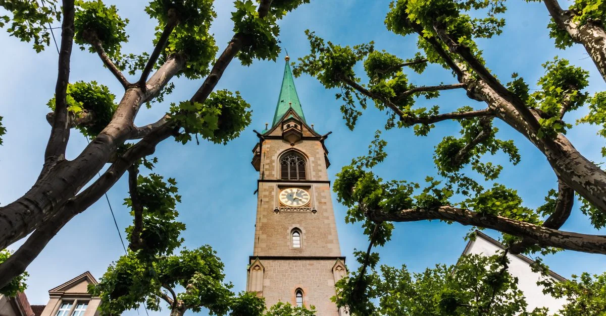 Escaping Zürich: The Best Day Trips by Budget and Alpine Peaks