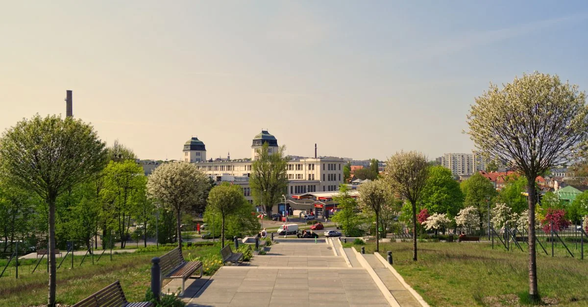 Zielona Góra to Berlin by Bus: A Budget Traveler’s Guide