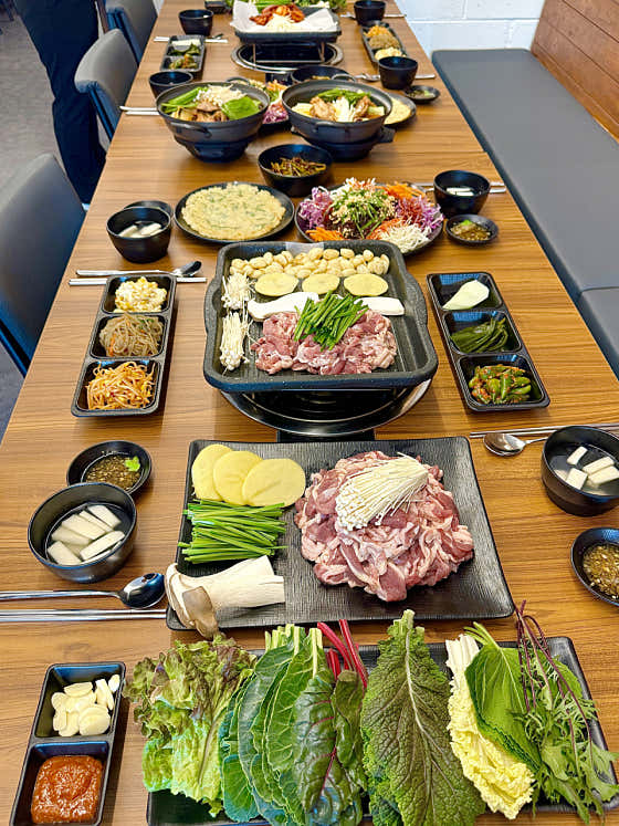 백년오리정 통마늘오리주물럭